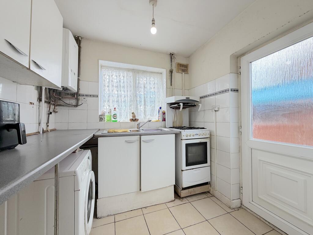 House in Wolverhampton - View 4