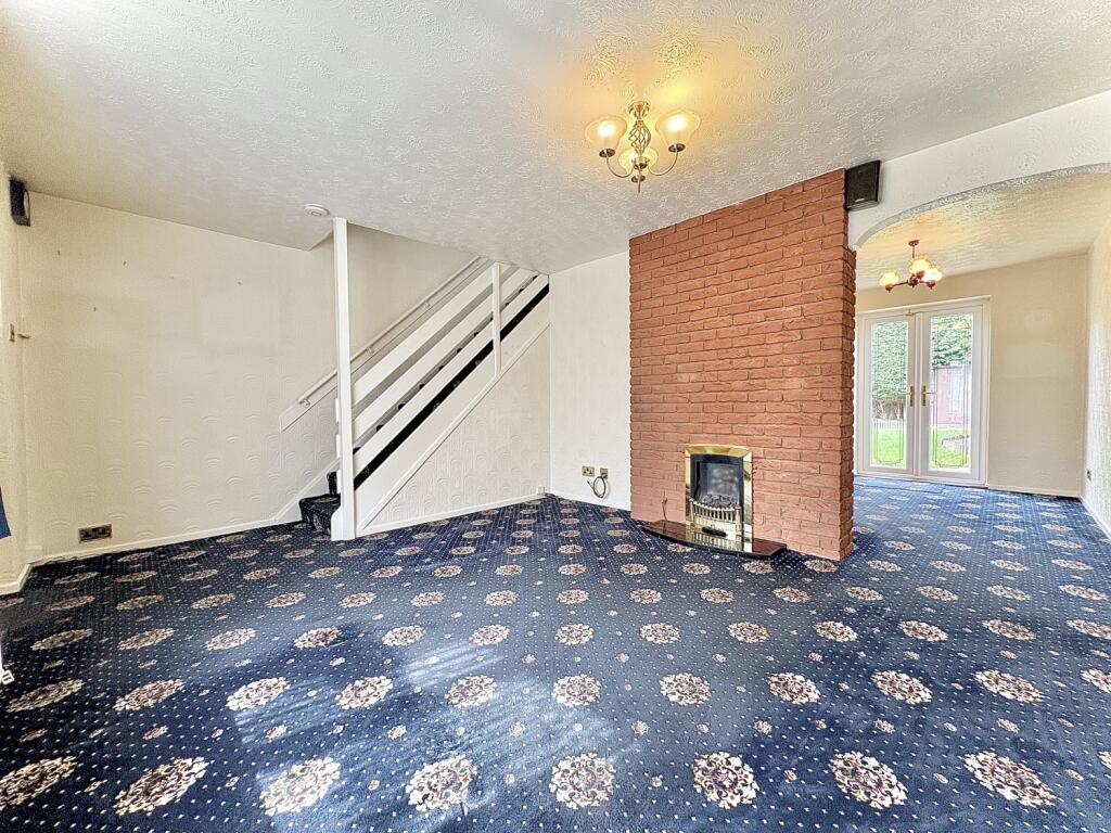 Sheriff Drive, Brierley Hill, DY5 photo 3