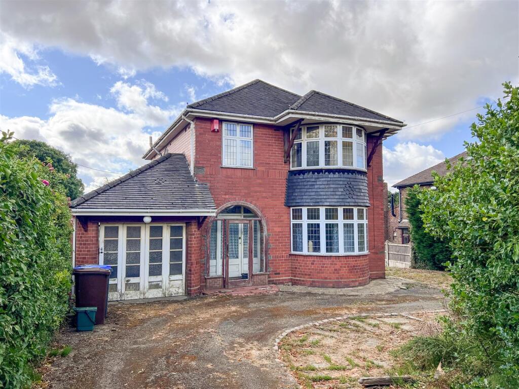 Main image of property: Ash Bank Road, Werrington, ST9 0JS