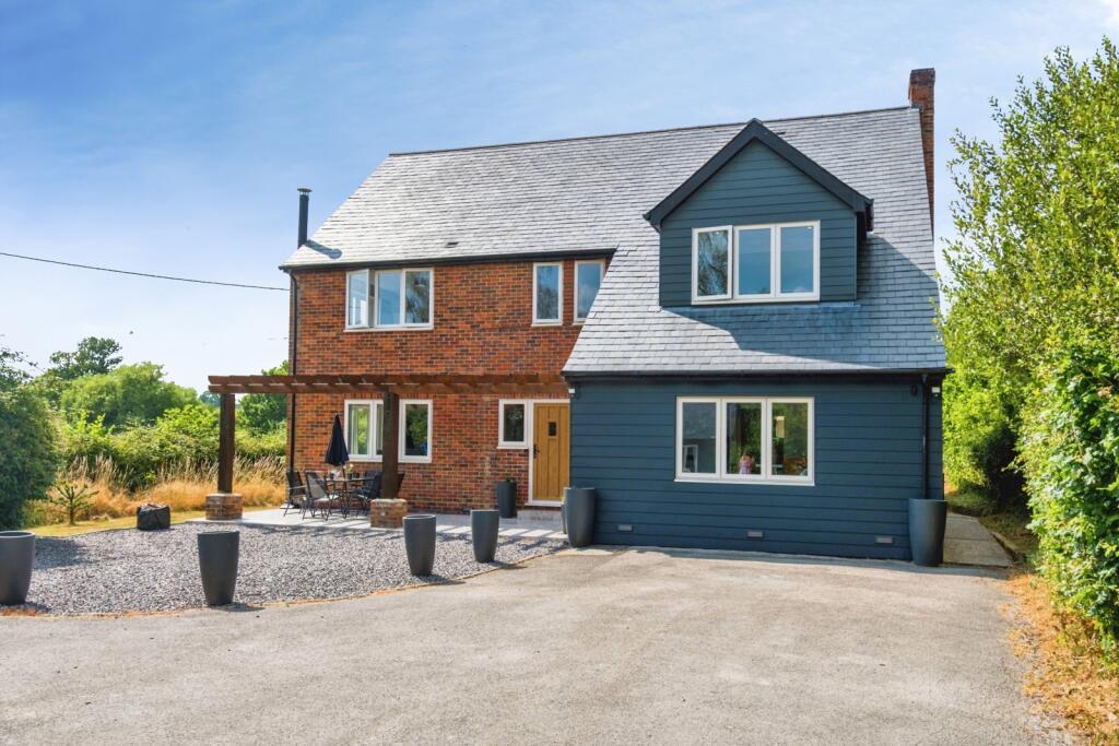 Main image of property: London Minstead, Minstead, Lyndhurst, Hampshire, SO43