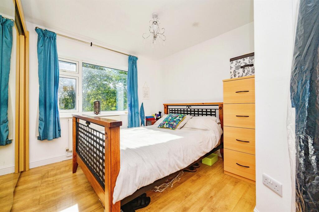 Additional image 3 of Hughenden Road, St. Albans