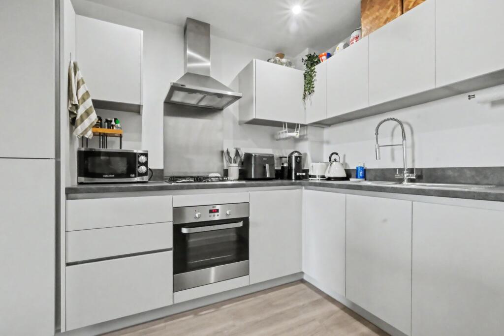 Apartment in Chelmsford - More