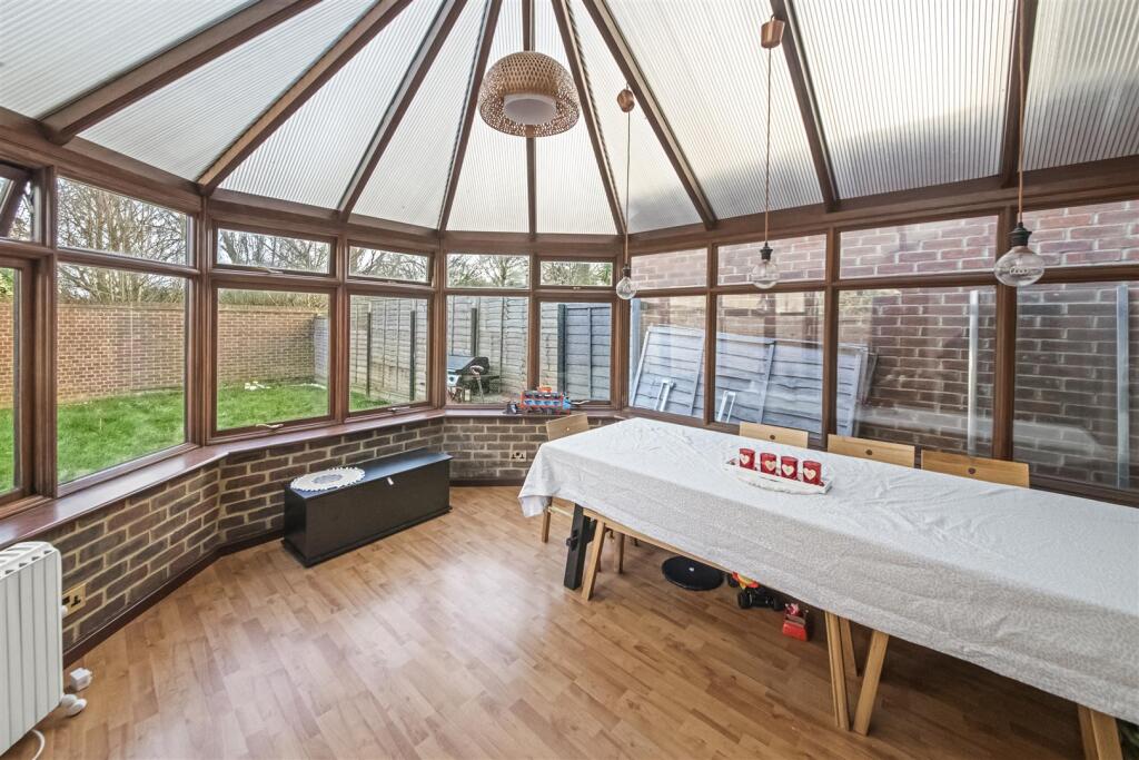 House in Southall - View 4