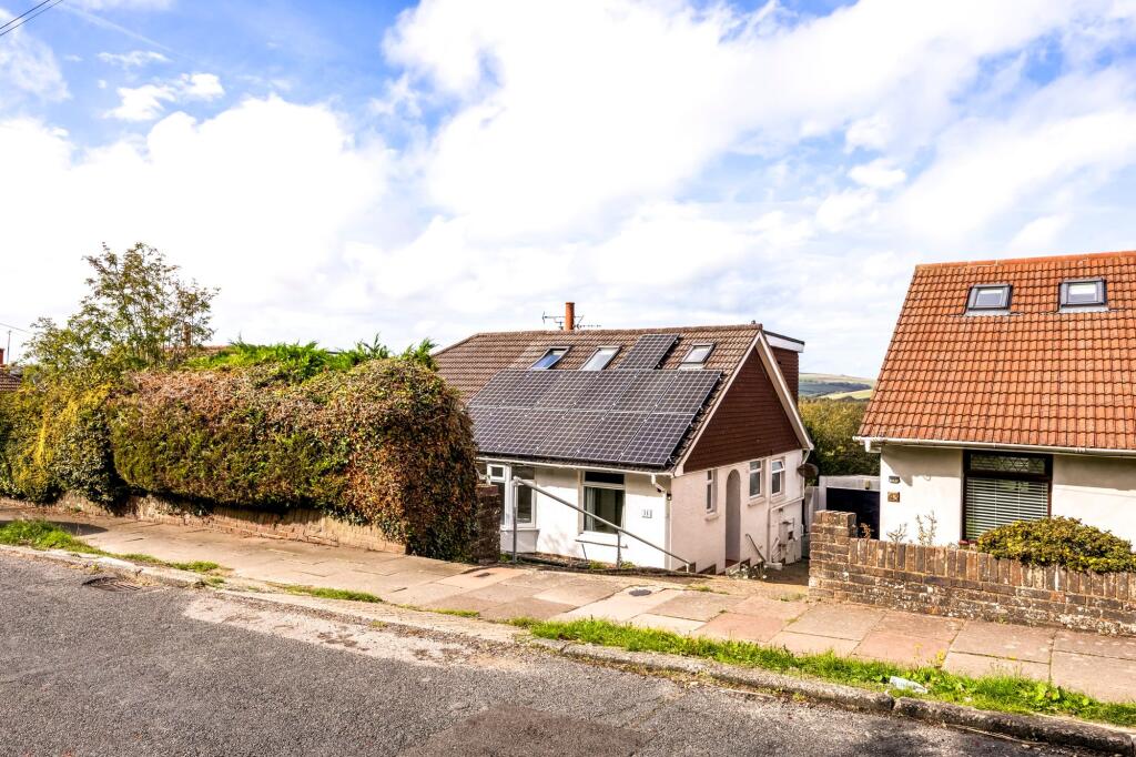 3-bed semi-detached on Woodbourne Avenue, Brighton, BN1, £475,000