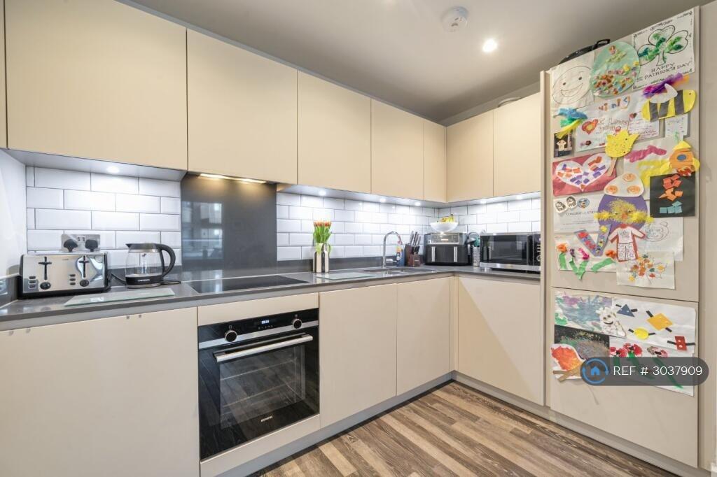 Apartment in London - View 4