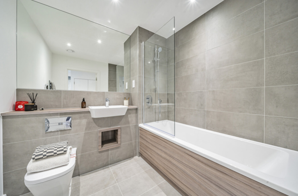 Apartment in London - View 5