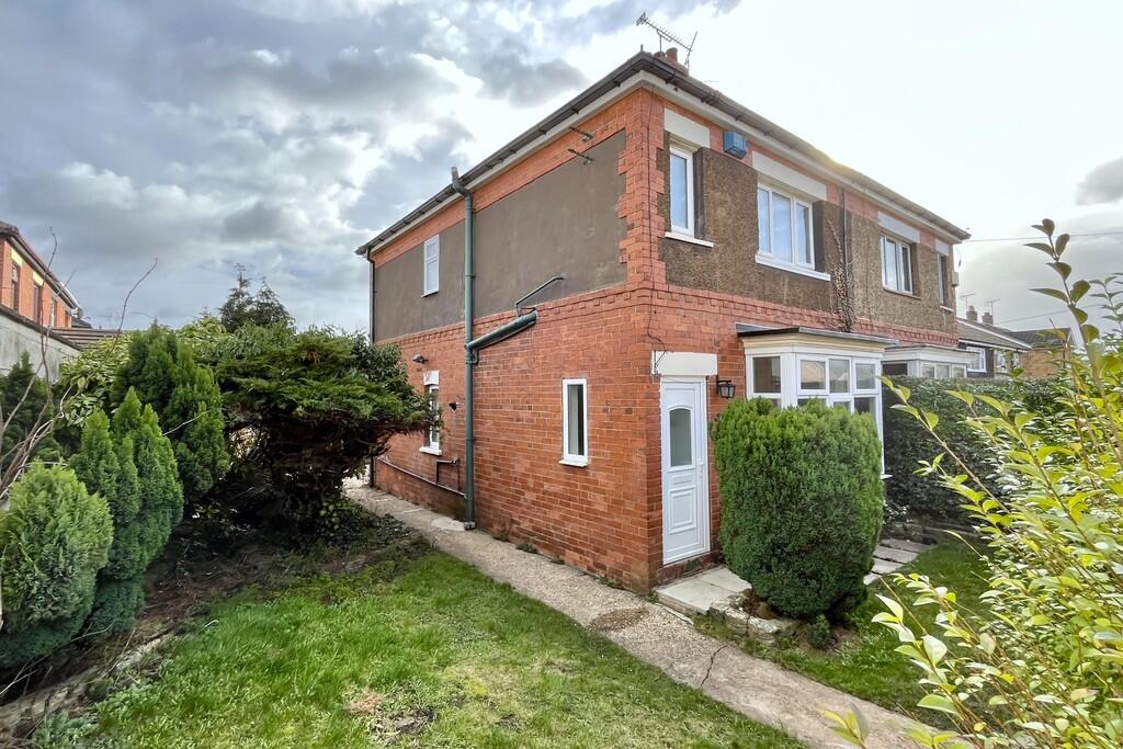 3-bed semi-detached on St Marys Road, Tickhill, Doncaster, £225,000