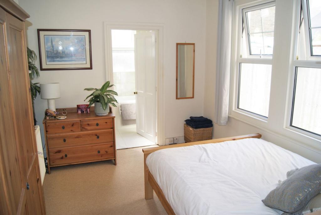 Apartment in London, East Greenwich - More