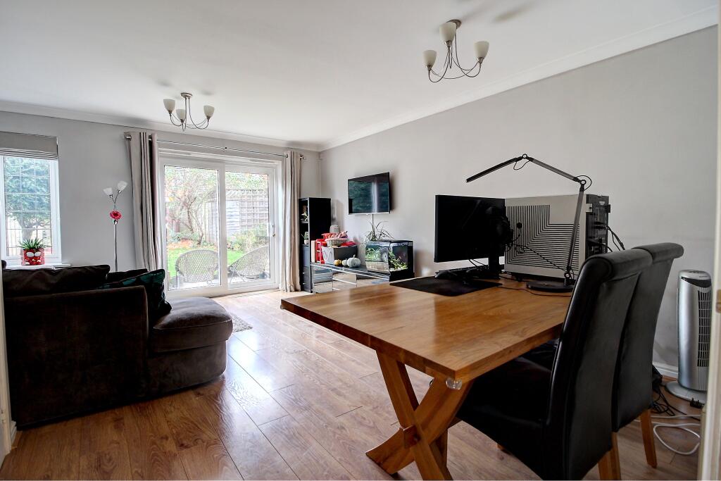 Rycroft Meadow, Basingstoke, RG22 photo 2
