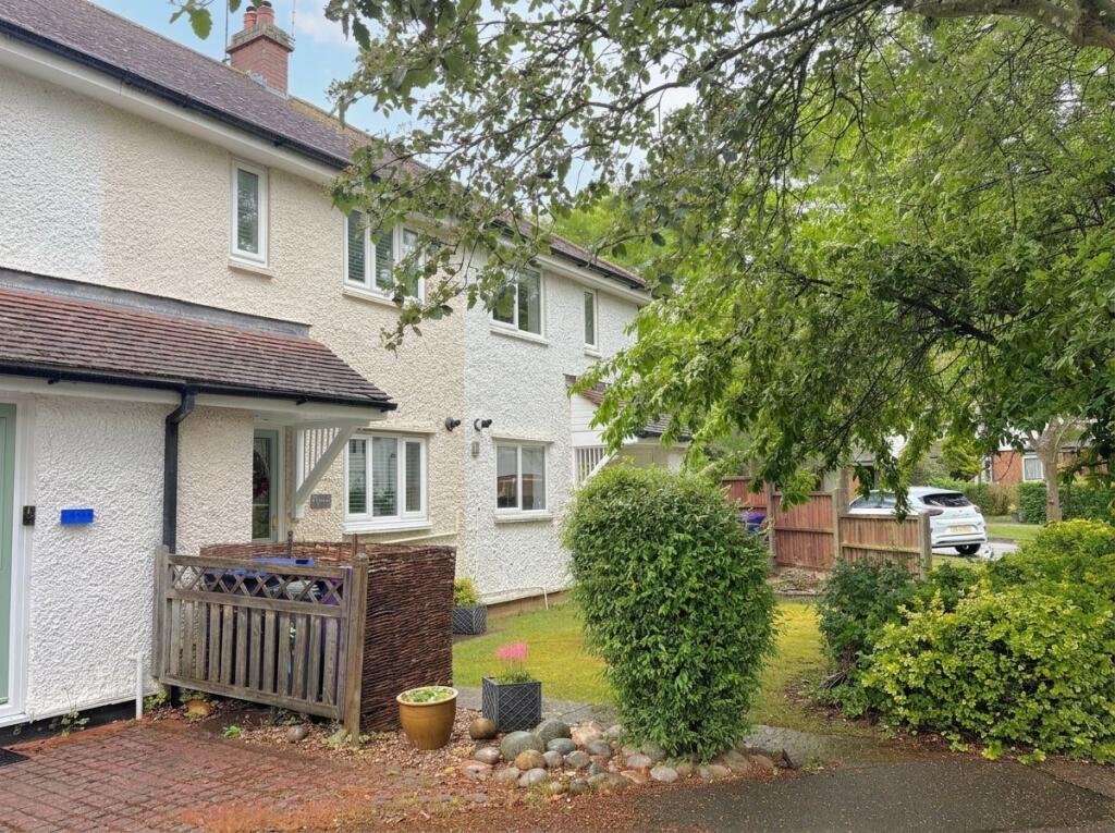 Main image of property: Chalkfield, Letchworth Garden City, SG6