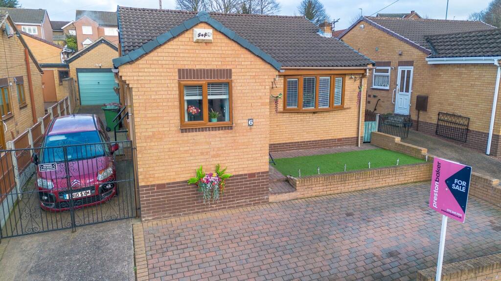 Sandford Road, South Elmsall, Pontefract, WF9 photo 2