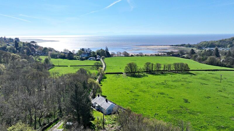 Main image of property: Cairngill Cottage, Sandyhills, Dalbeattie, DG5 4NZ