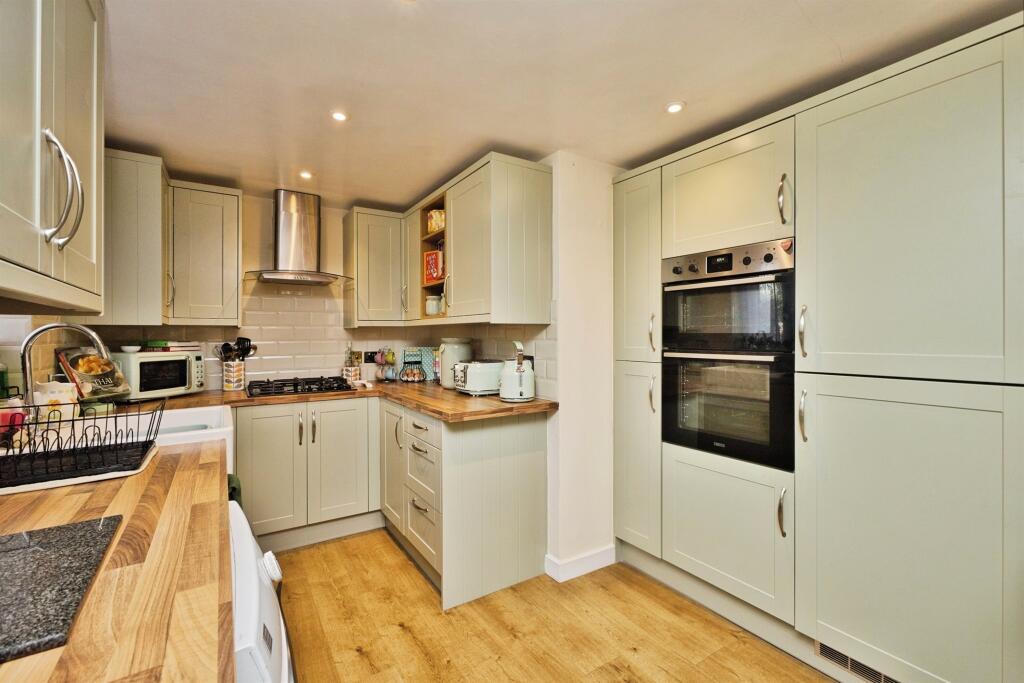 House in Bath - View 5