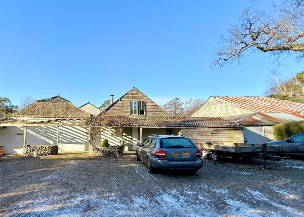 Main image of property: The Lookout, Post Lane, Cotleigh, Honiton, Devon EX14 9HZ