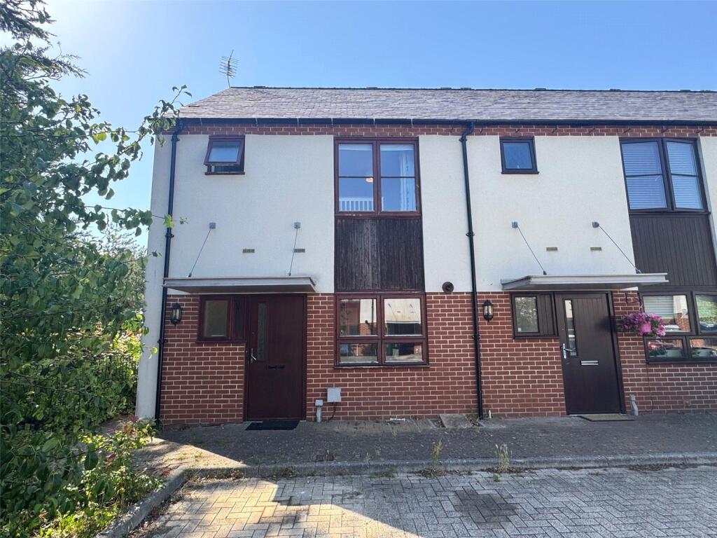 Main image of property: Hollies Court, Basingstoke, Hampshire, RG24