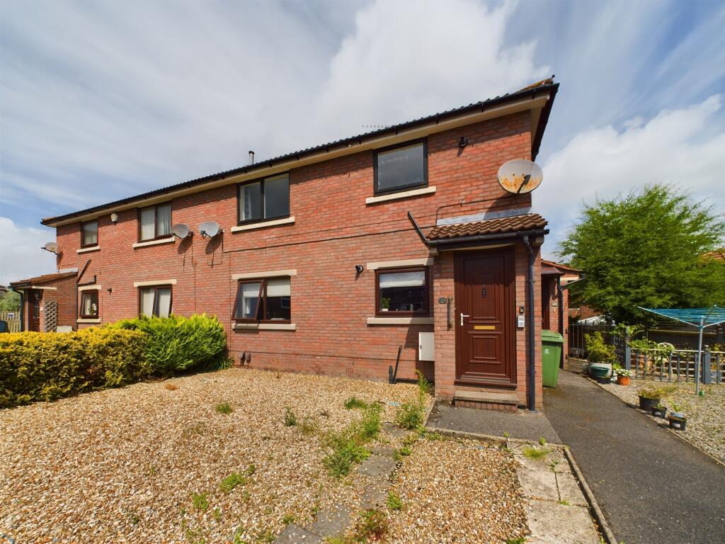 2-bed flat on Furze Street, Carlisle, CA1, £79,950
