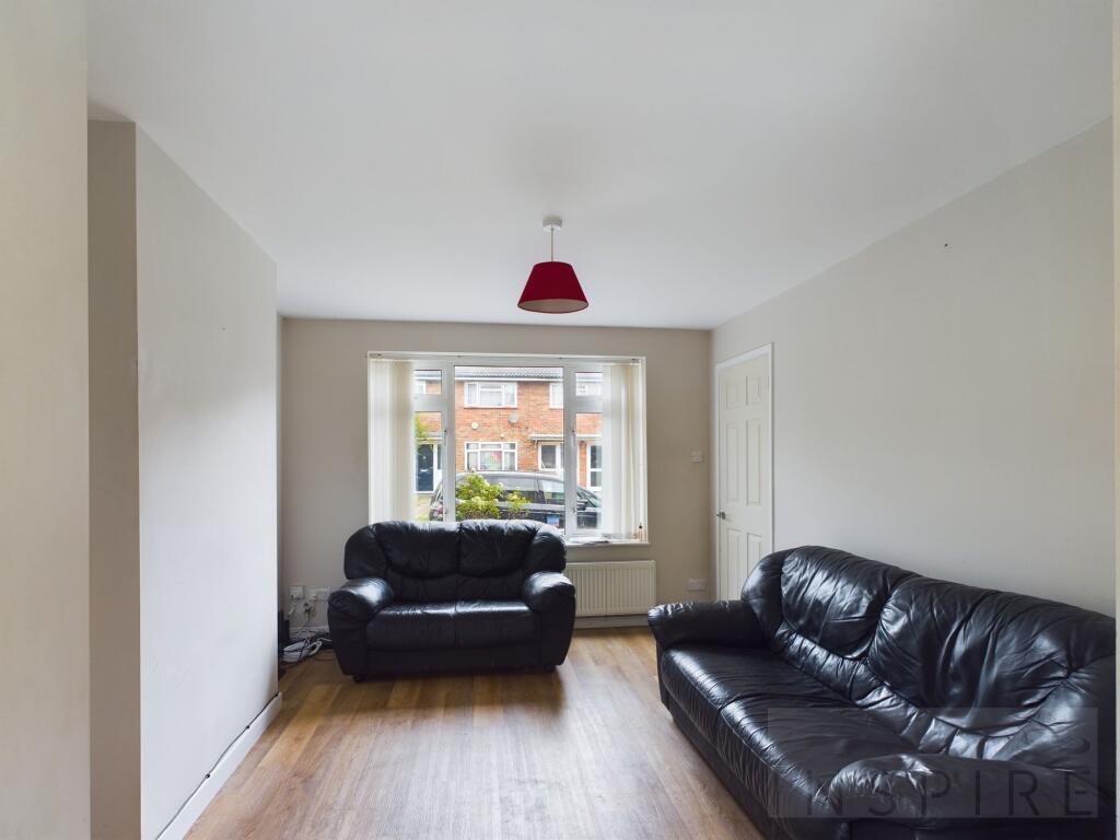 House in Crawley, West Sussex - View 5