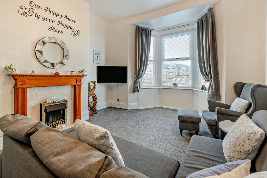 Apartment in York - More