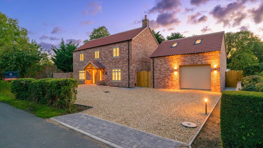 Main image of property: Hall Wath, Bassingham, Lincoln, Lincolnshire, LN5 9EZ