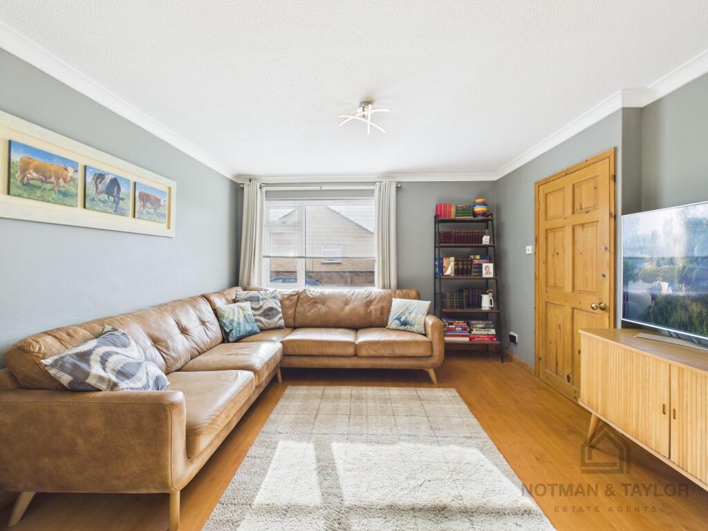 House in Torpoint - More