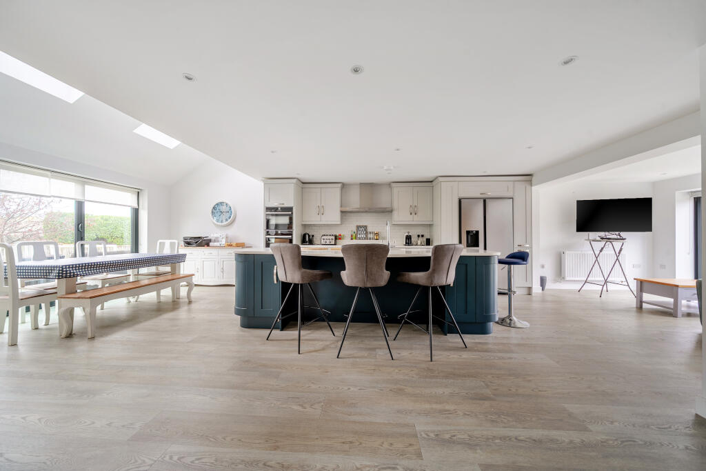 House in Chichester, West Wittering - View 2