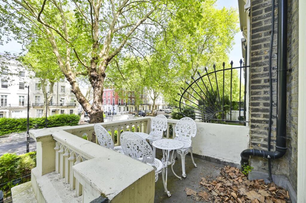 Apartment in London - More