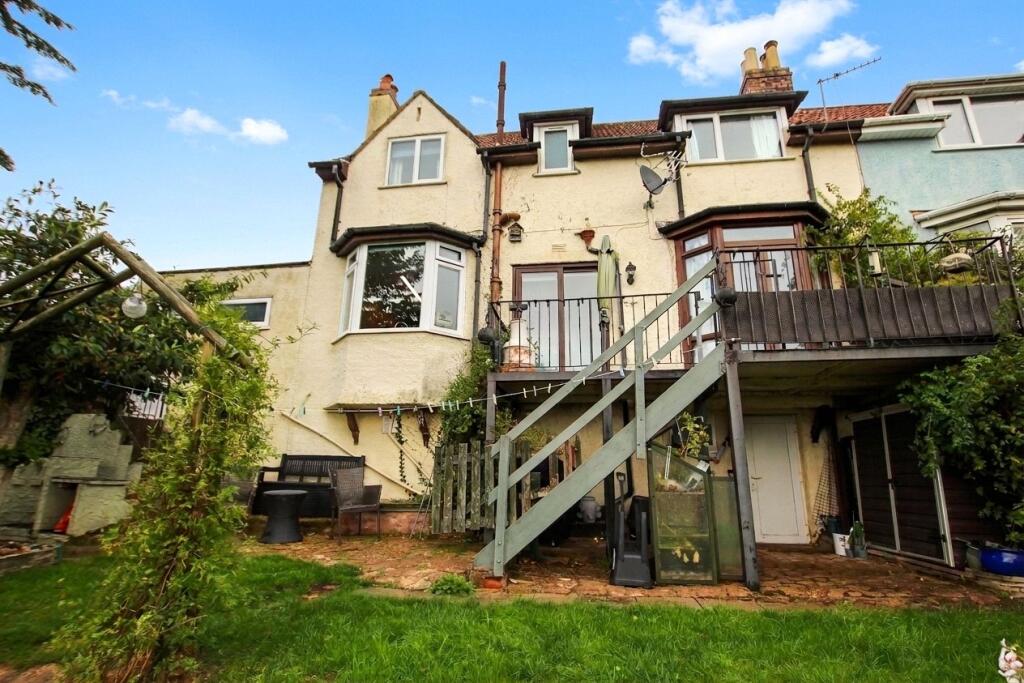 3-bed semi-detached on Spring Hill, Weston-super-Mare, Somerset, BS22, £325,000