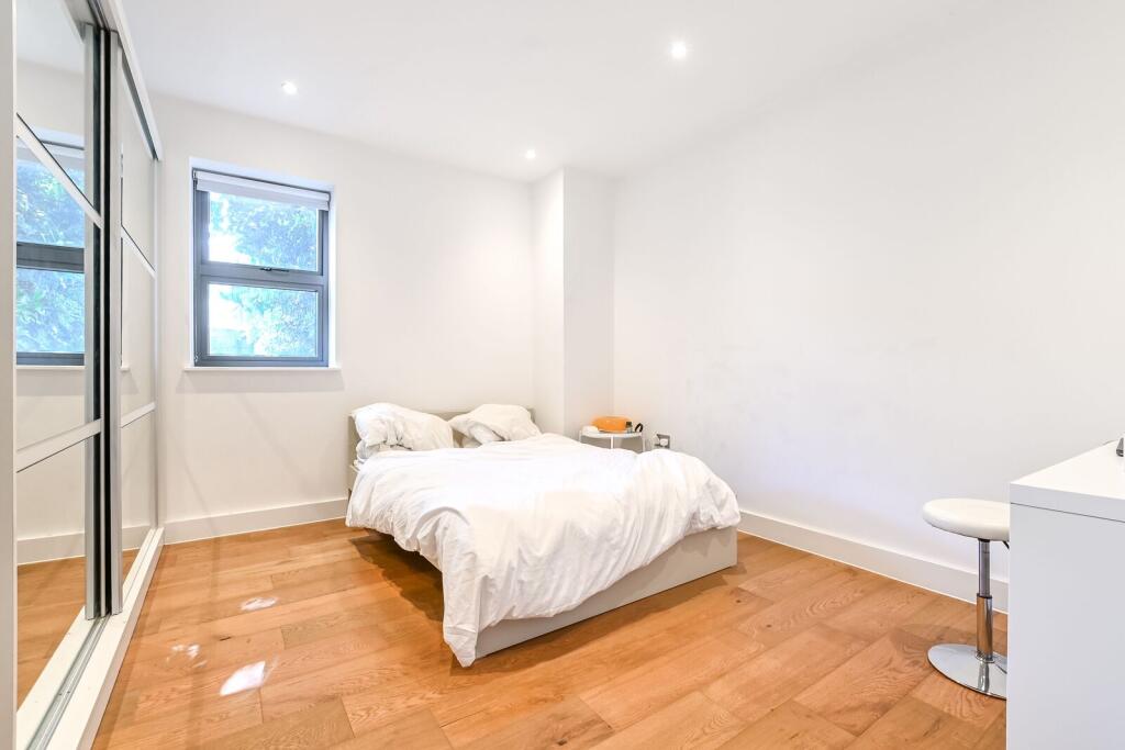 Apartment in London, King's Cross - More
