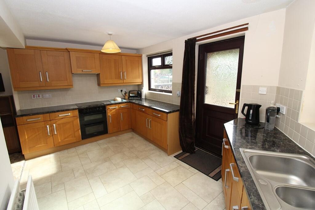 Spark Lane, Mapplewell, Barnsley photo 4