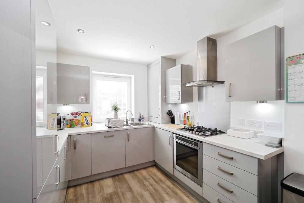 Foxfield Way, Nottingham, NG2 photo 3