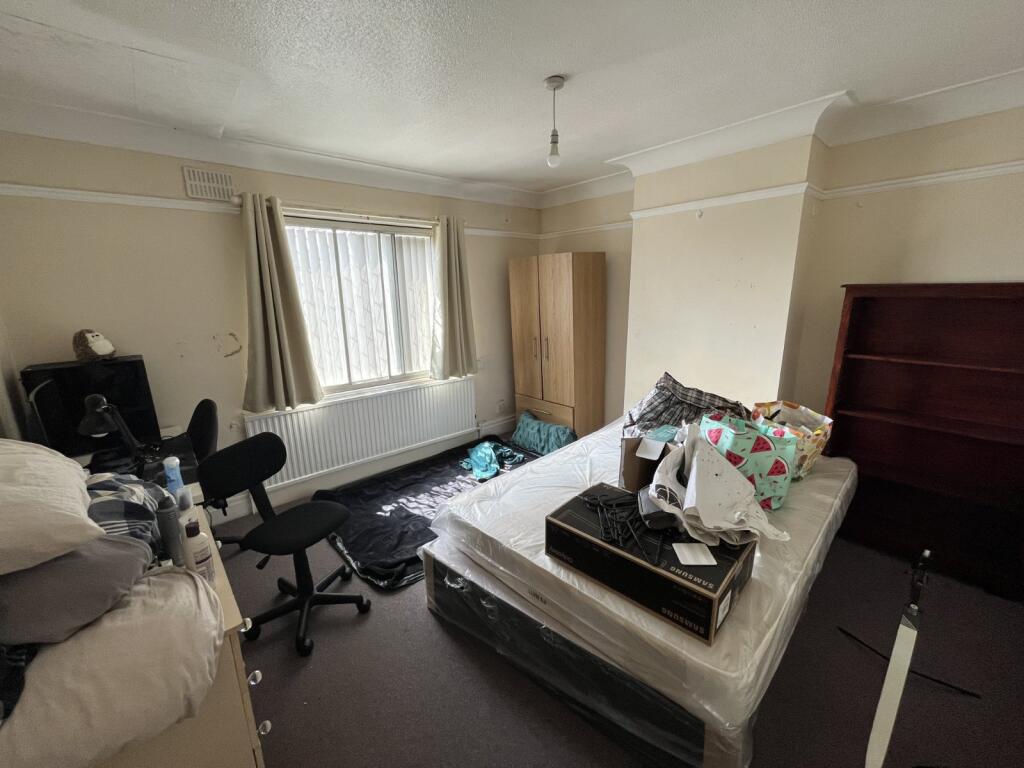 House in Leeds - View 5
