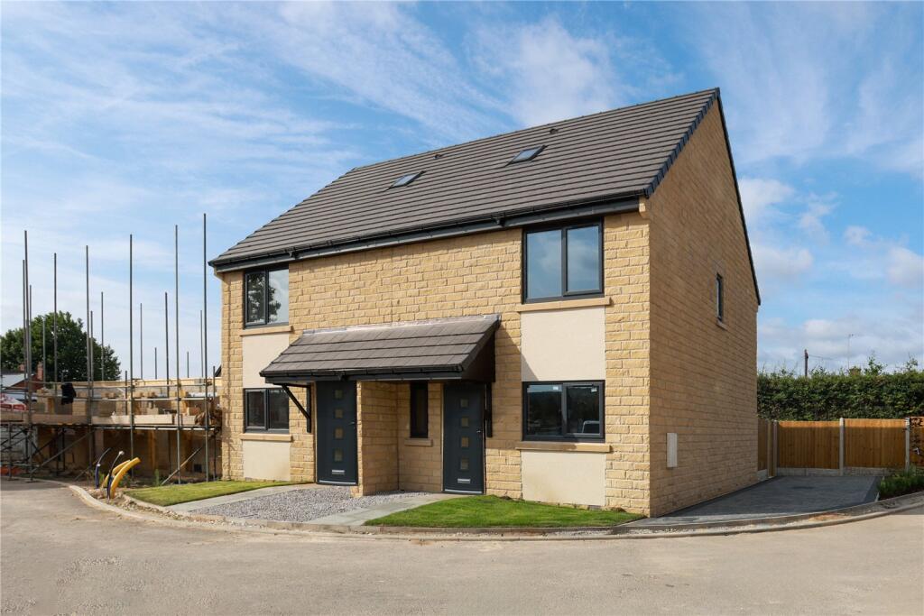 4-bed semi-detached on Howarth Gardens, Brinsworth, Rotherham, South Yorkshire, S60, £280,000