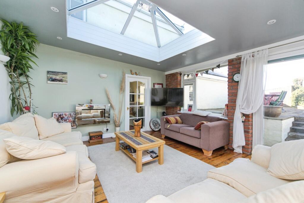 House in Llandudno - View 4