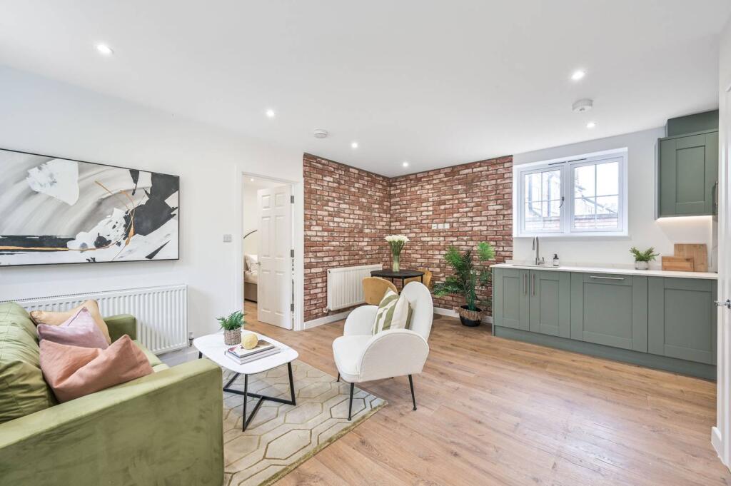 Main image of property: Birkbeck Road, North Finchley, London, N12