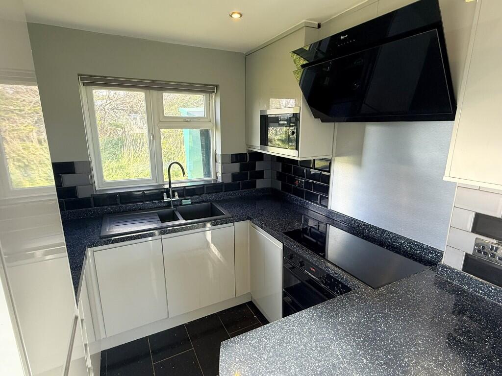 New Lydd Road, TN31 photo 4