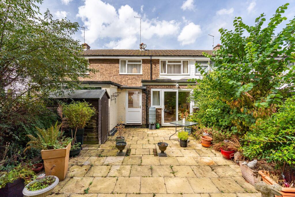 Youngsbury Lane, Wadesmill, SG12 photo 3