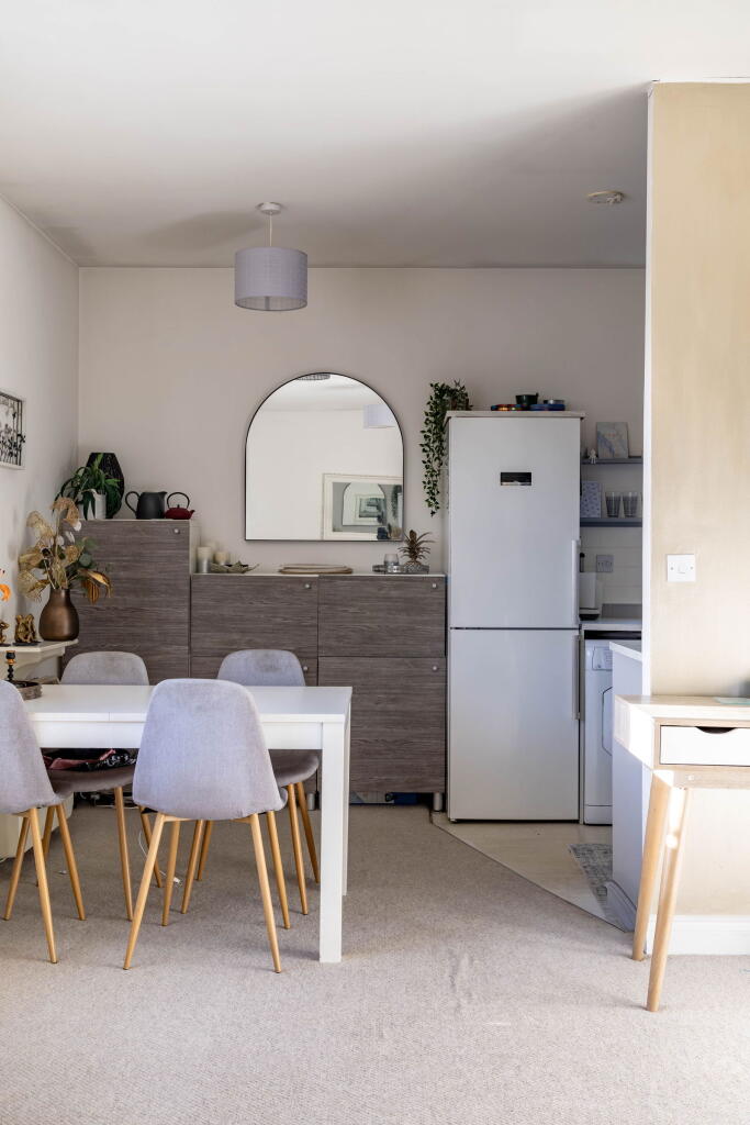 Additional image 6 of Harris Close, Frome, BA11 5JY