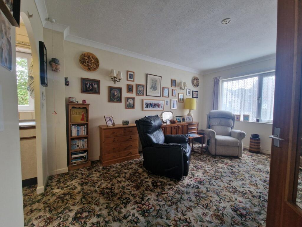 Apartment in Portsmouth - View 2