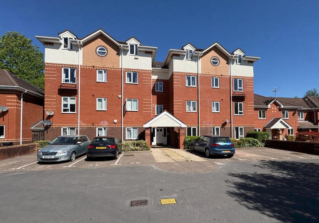 Main image of property: Riverside Steps, St. Annes Park, Bristol