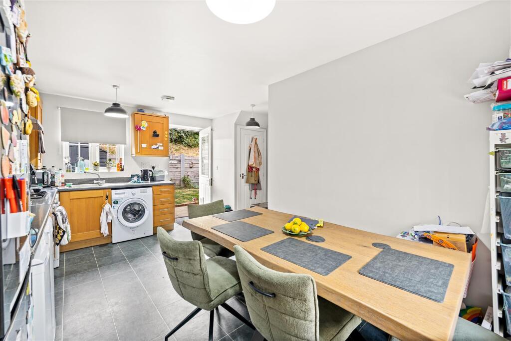 House in Redhill - More