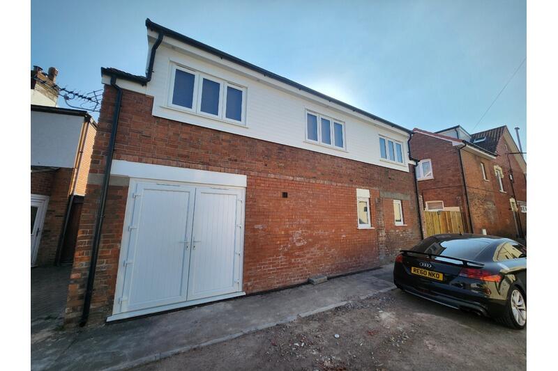 Main image of property: 1a Melbourne Square, Bridgwater, TA6