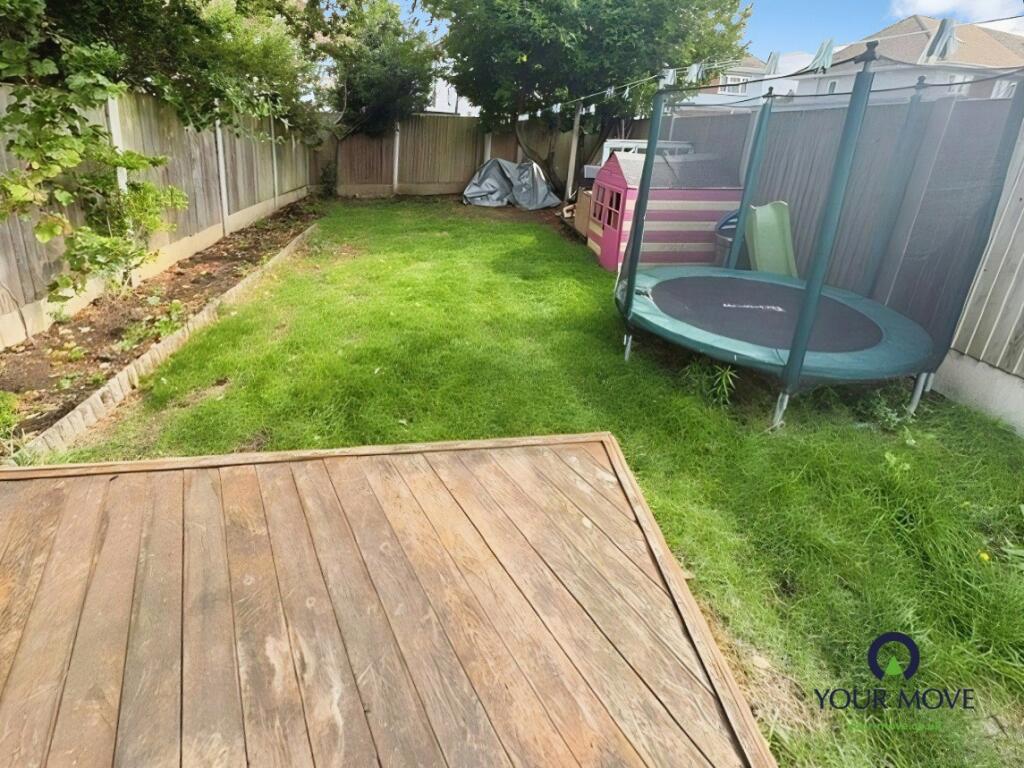 Apartment in Canterbury - More