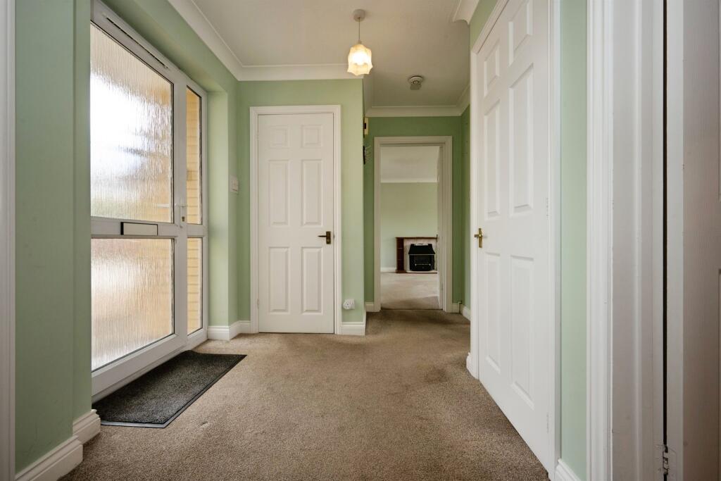 House in Sandy, Beeston - View 4