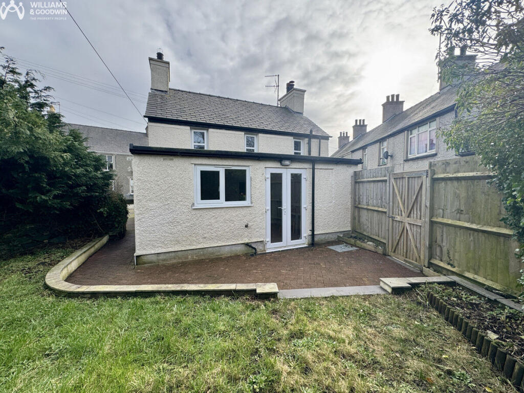 Llanddeusant, Nr Holyhead, Anglesey, LL65 photo 3