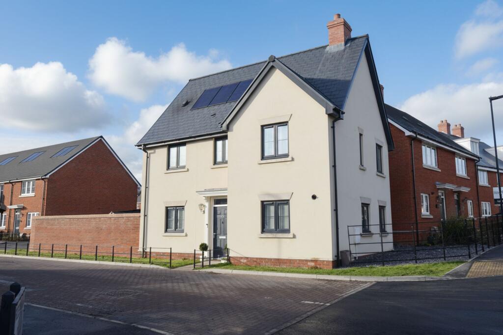 Main image of property: Beedon Way, Eastleigh, Hampshire, SO50 9RU