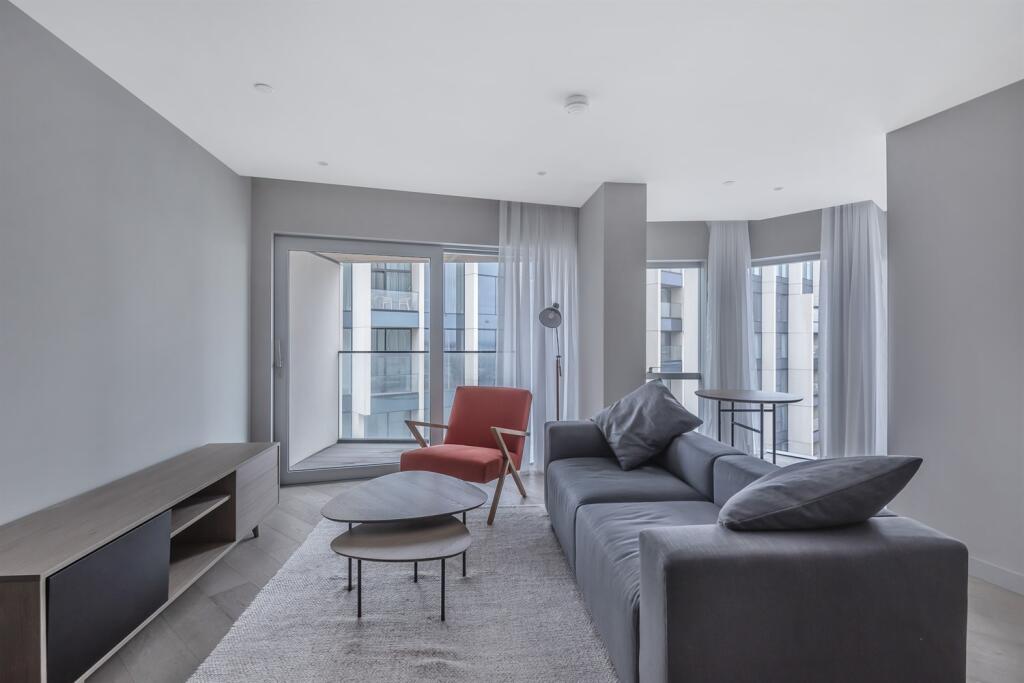 Main image of property: No.4, Upper Riverside, Cutter Lane, Greenwich Peninsula, SE10