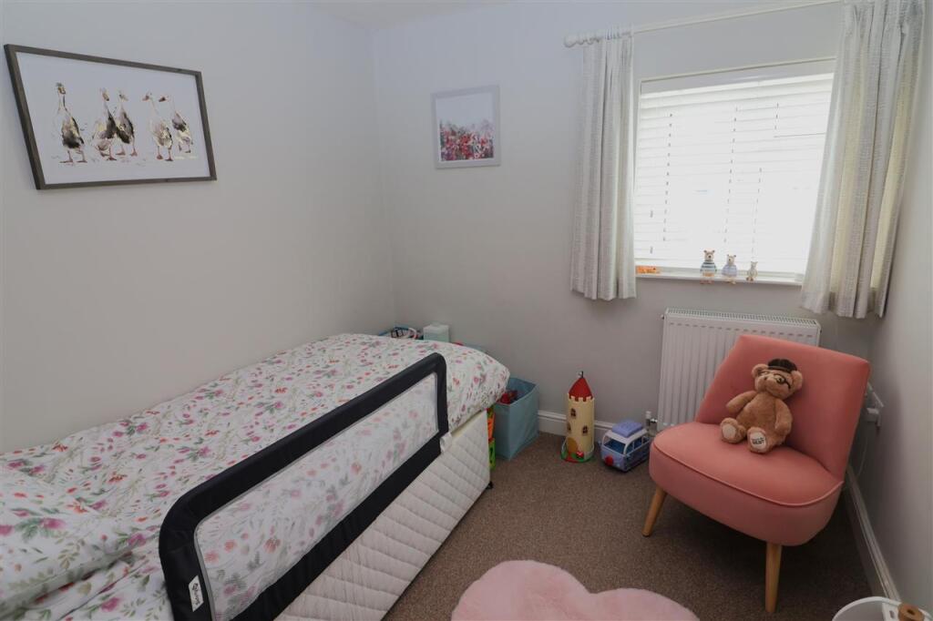 House in Haverfordwest, Pembrokeshire - More