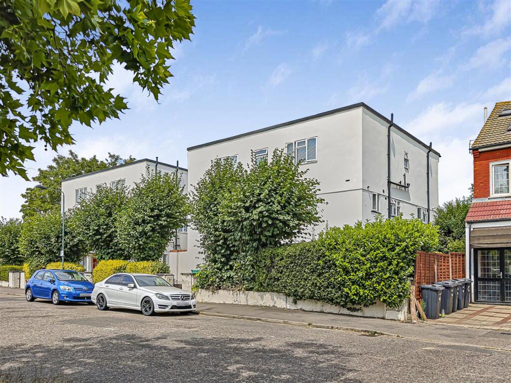 Property photo 11