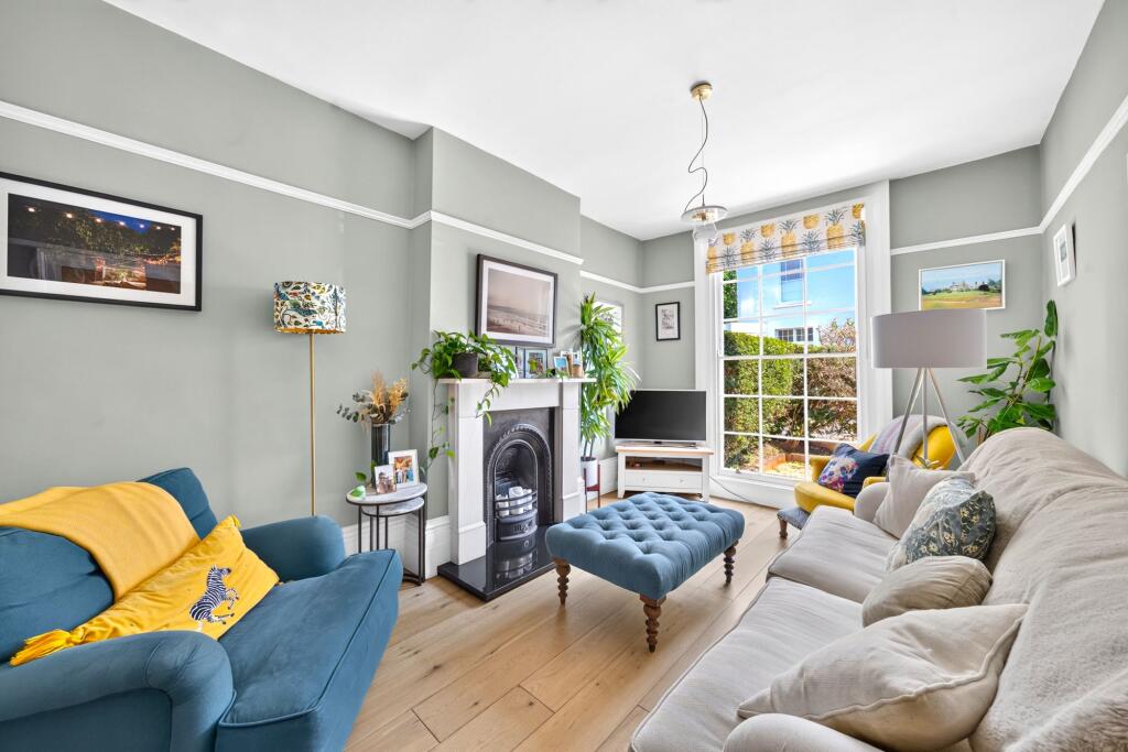 House in London - View 5