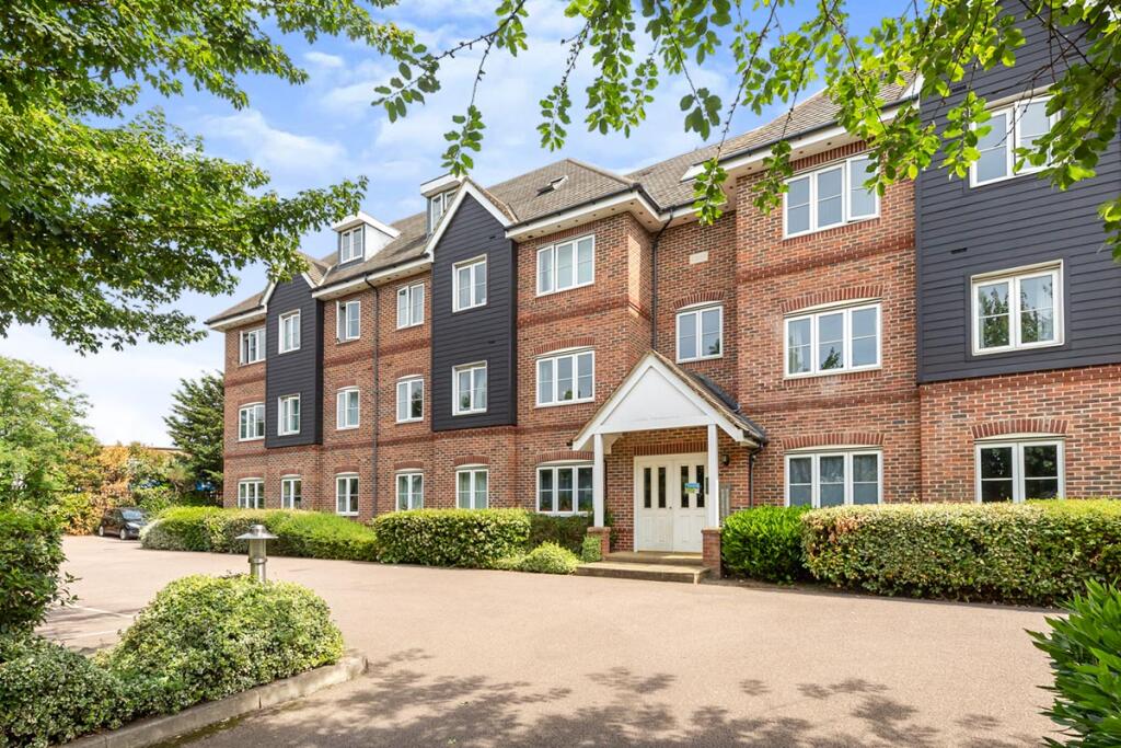 Main image of property: Cadwell Lane, Hitchin, Hertfordshire, SG4